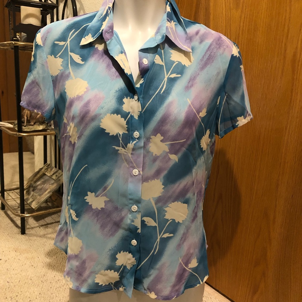 Shirt size medium